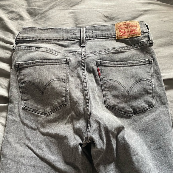 Levi Dark Gray Shaping Skinny Jeans - Picture 2 of 3